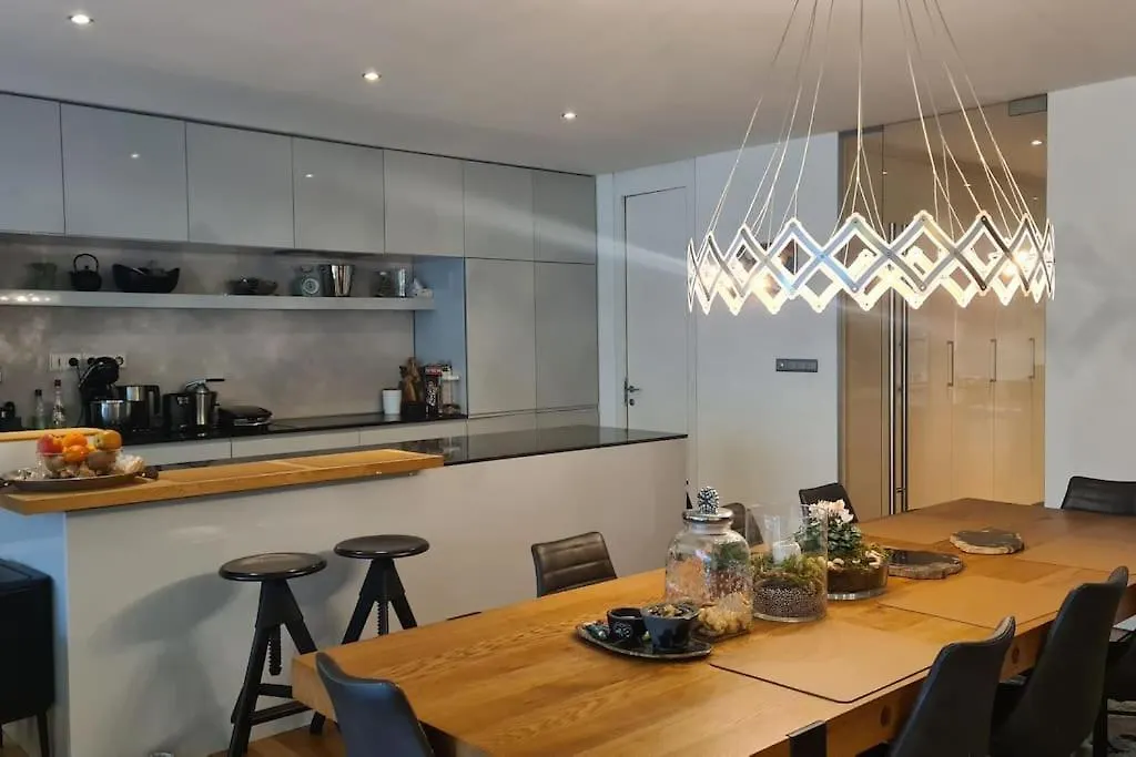 Exceptional Calm 3Br, 2.5Ba Apartment With Patio, Pool & Gym Prága