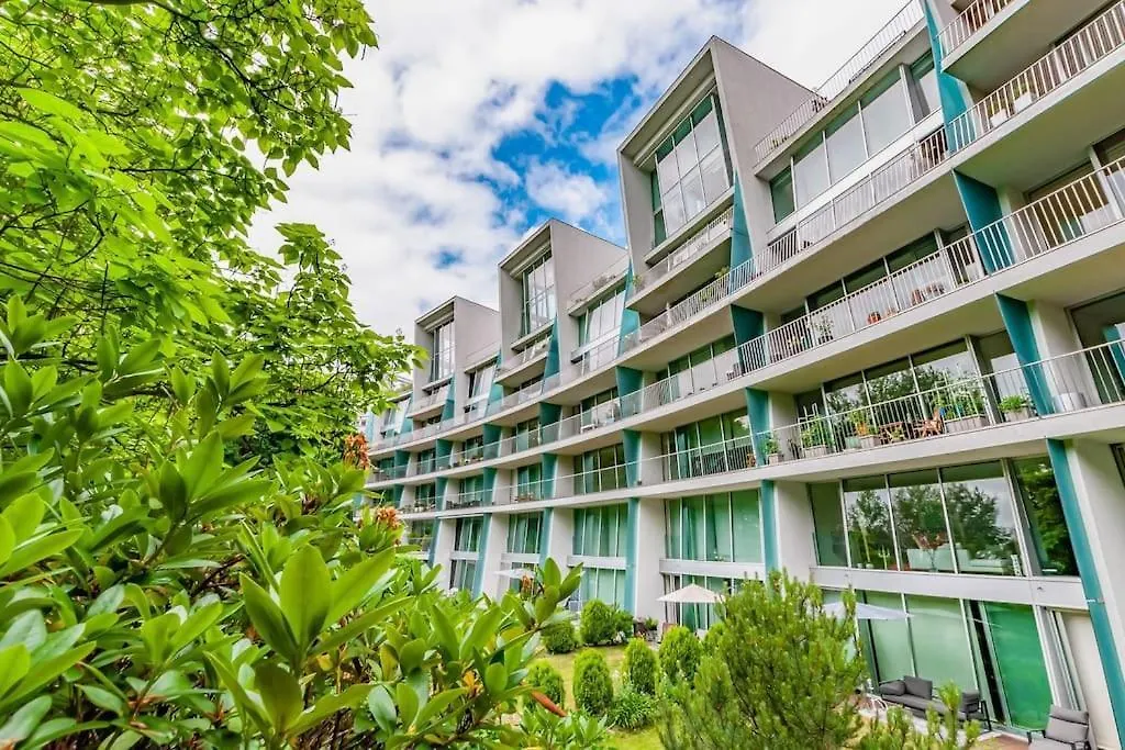 Exceptional Calm 3Br, 2.5Ba Apartment With Patio, Pool & Gym Prága