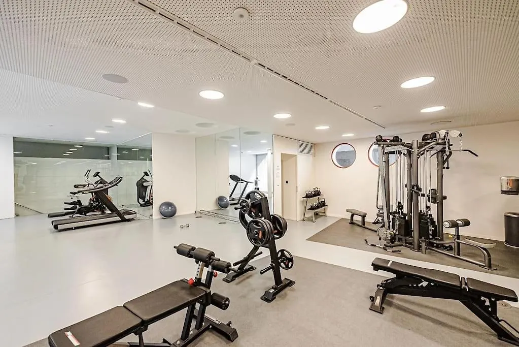 Exceptional Calm 3Br, 2.5Ba Apartment With Patio, Pool & Gym Praga