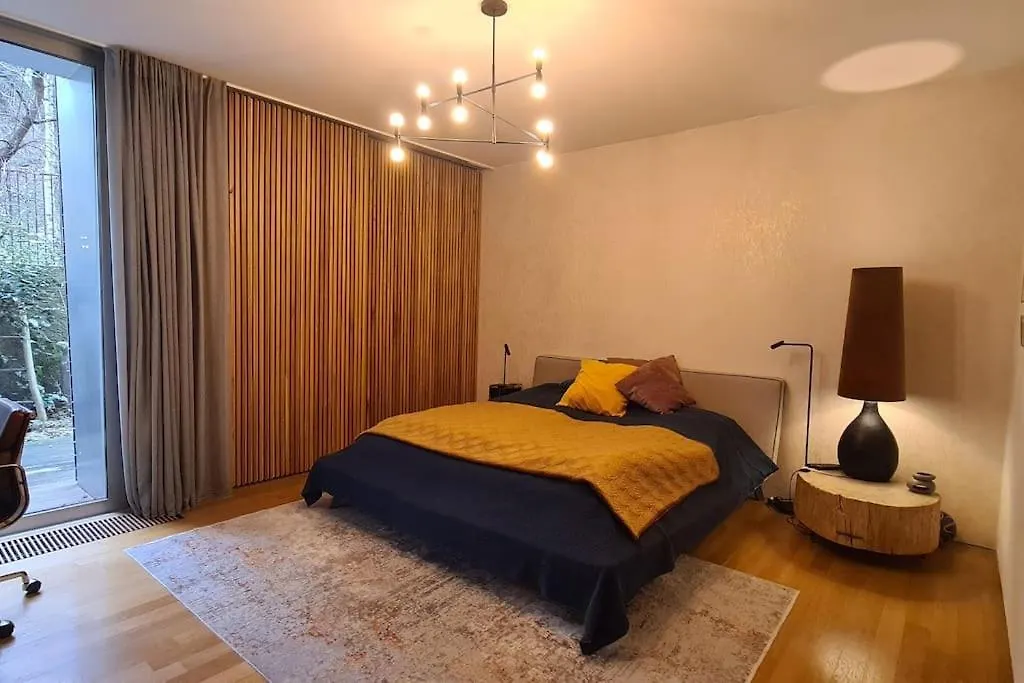 Exceptional Calm 3Br, 2.5Ba Apartment With Patio, Pool & Gym Praga